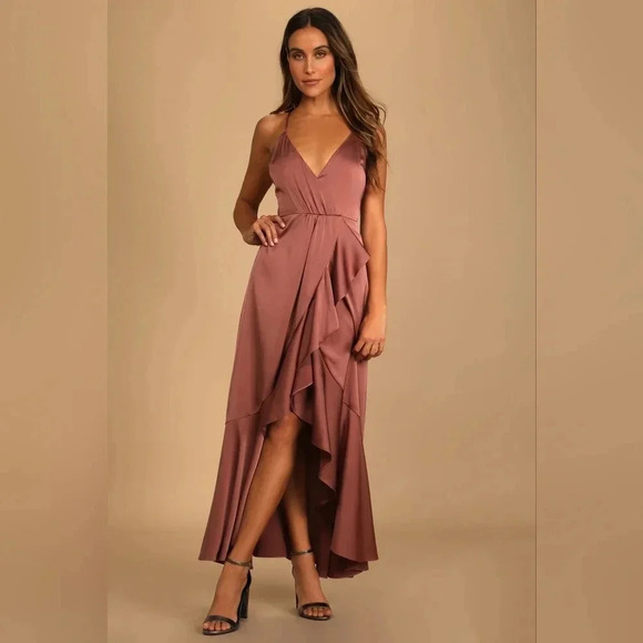 Lulu's Enchanted Moments Mauve Pink Satin Ruffled High-Low Dress Maxi Wedding - Picture 2 of 9